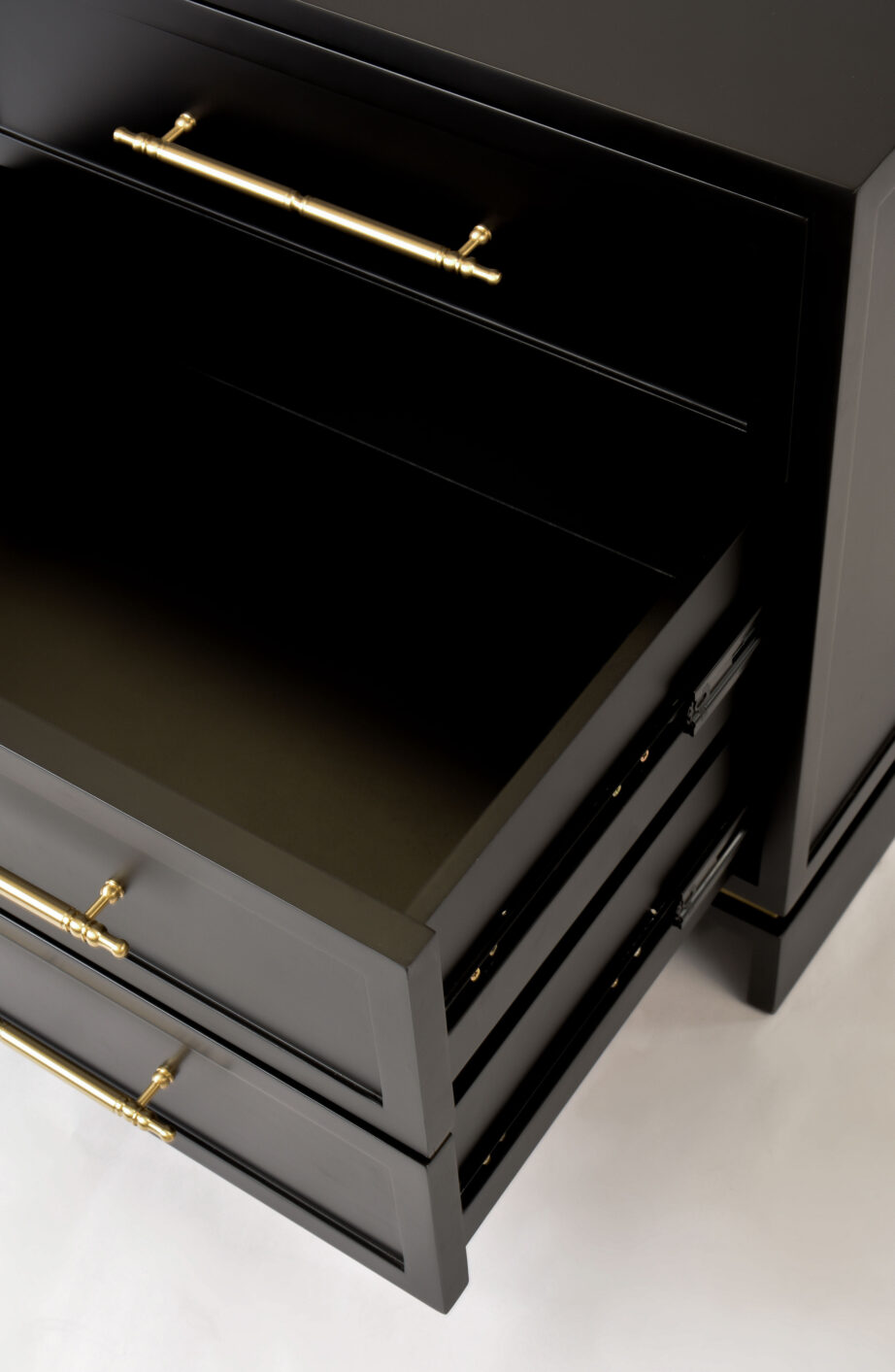 Must öökapp Hamilton HT013, kasepuidust – 10