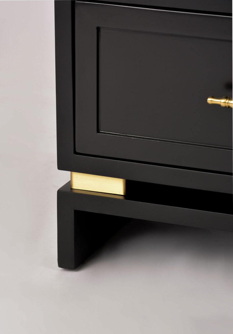 Must öökapp Hamilton HT013, kasepuidust – 14