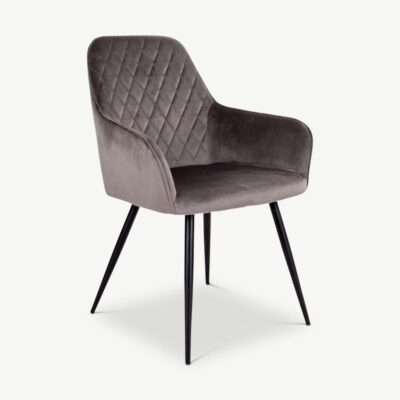 Harbour söögitool hallis sametis mustade metalljalgadega. Elegantne ja mugav tool ergonoomilise seljatoe ja käetugedega, sobib modernsesse ja industriaalstiilis interjööri.