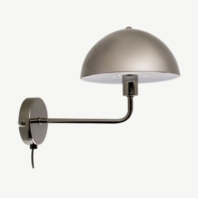 Hall metallist Bonnet seinavalgusti Art Deco stiilis, elegantse kaarega ja minimalistliku disainiga, sobib ideaalselt elutuppa, magamistuppa või esikusse.