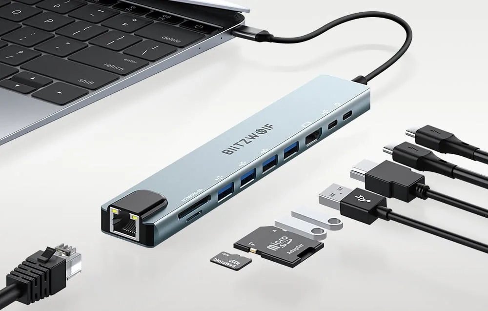 Blitzwolf BW-TH5 USB-C dokkimisjaam kasutuses