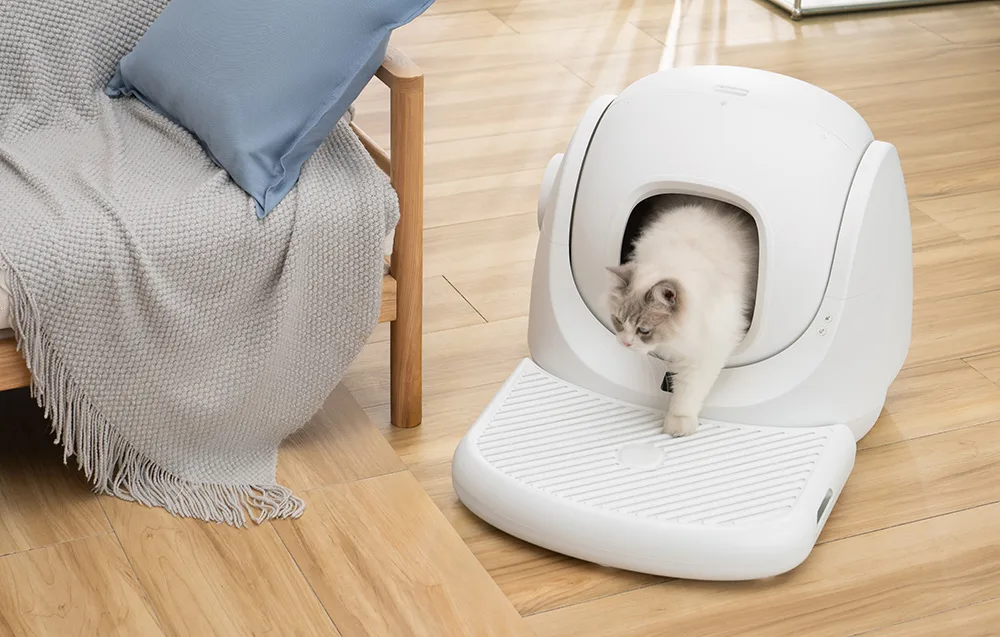 Kassiliivakasti trepp Catlink BayMax valge stabiilne lisatarvik kassi liivakasti ees